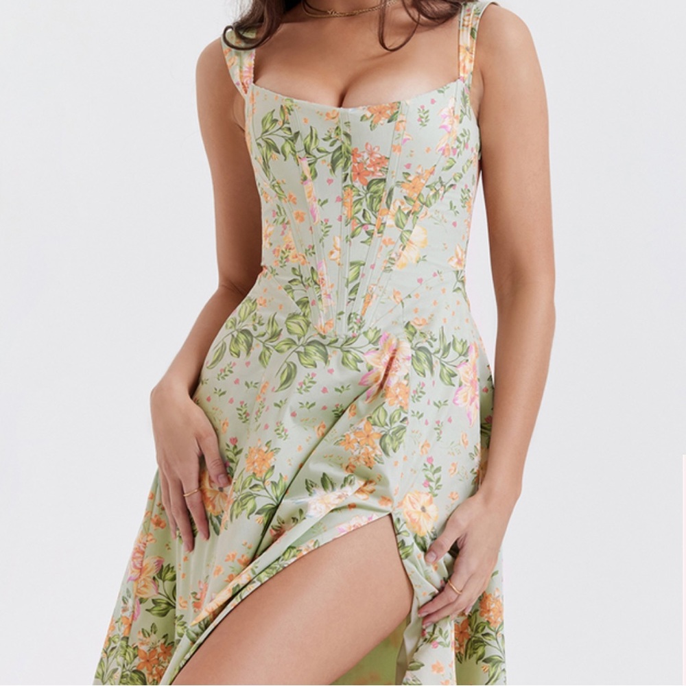 SAIRA 
LIGHT JADE PRINT MIDI SUNDRESS